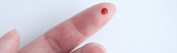 Hoe werkt de test met gedroogde bloeddruppels?